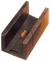 DIMA TAGLIACORNICI MAXIPLAST                      